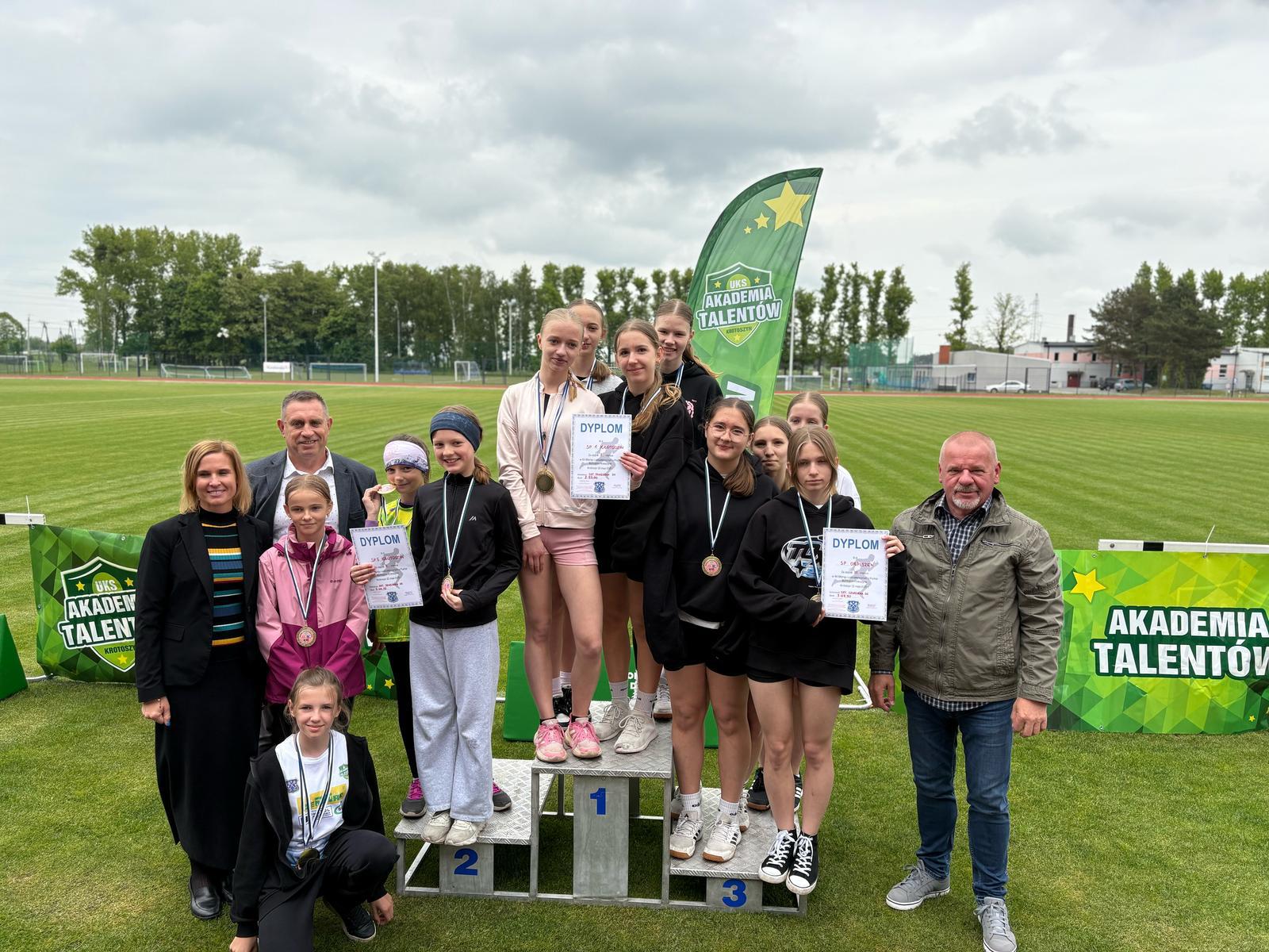 mitting lekkoatletyczny 4.jpg