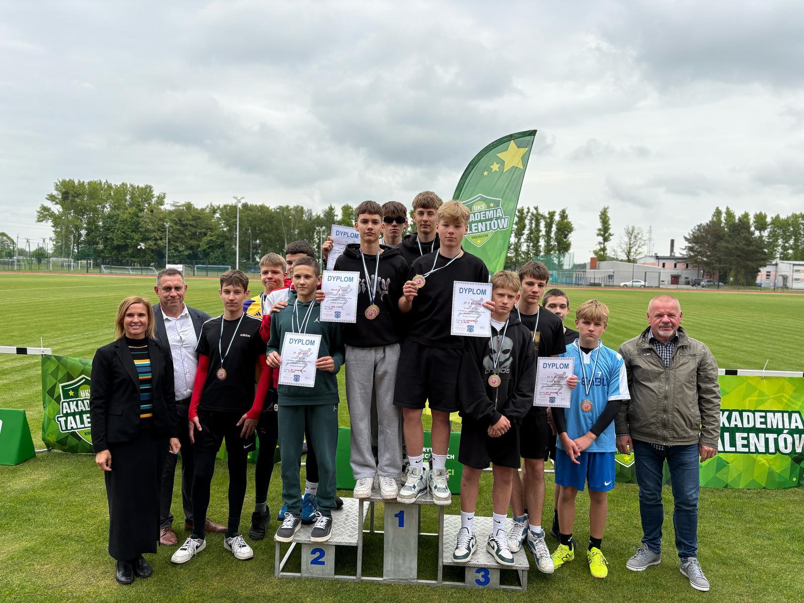 mitting lekkoatletyczny 3.jpg