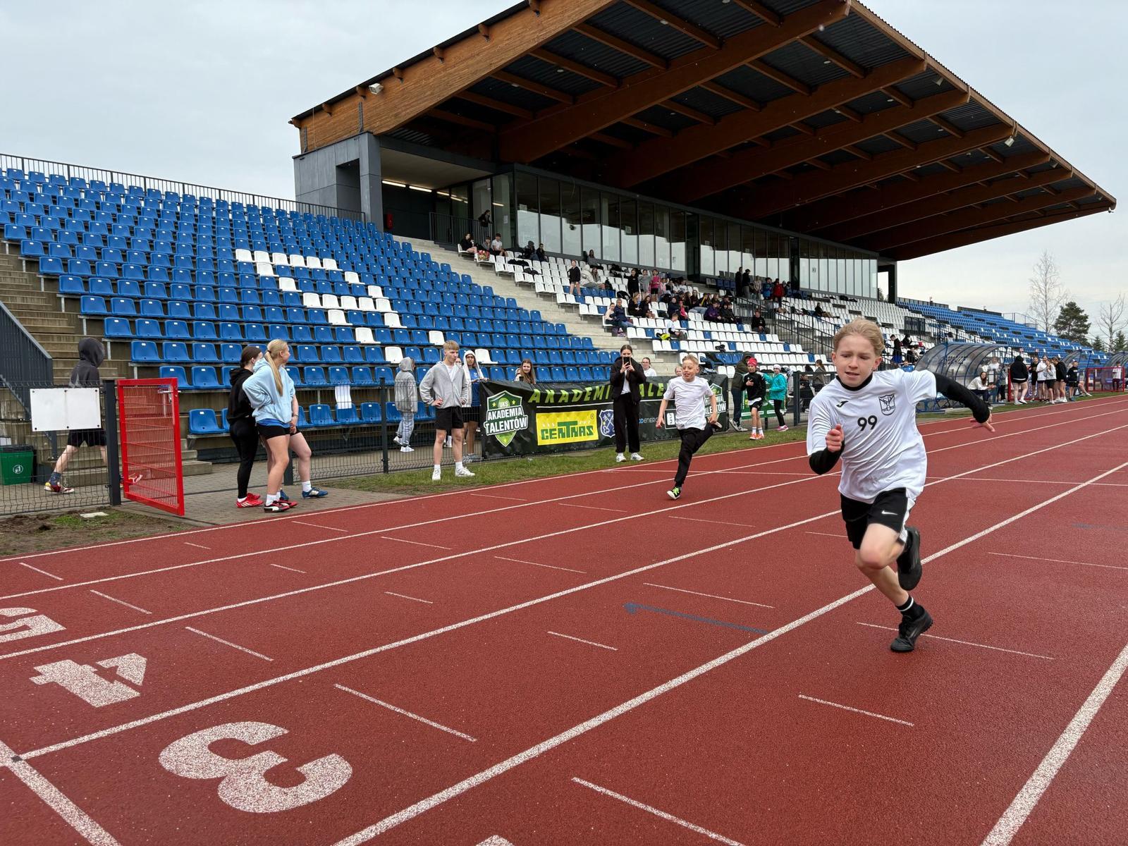 mitting lekkoatletyczny 22.jpg