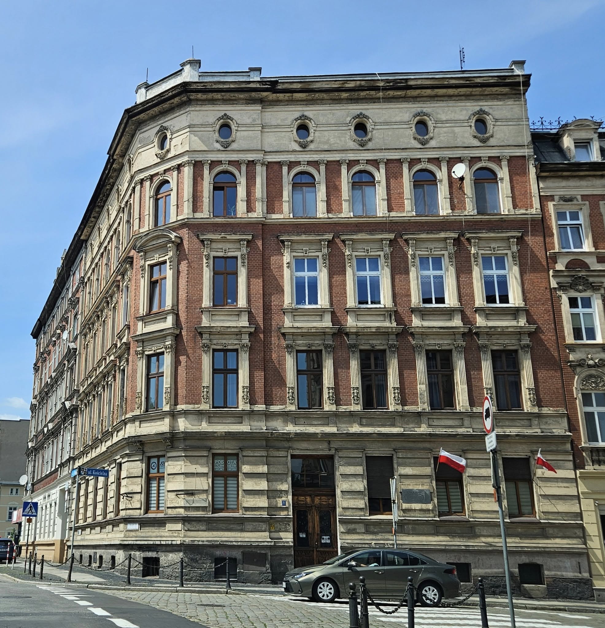 Kościelna 1.jpg