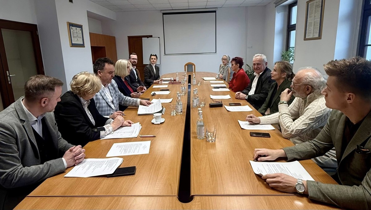 Kapituła Świdnickiego Gryfa.jpg