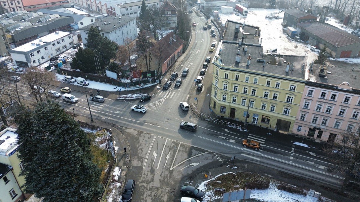Siedem ofert na przebudowę skrzyżowania w Świdnicy.jpeg