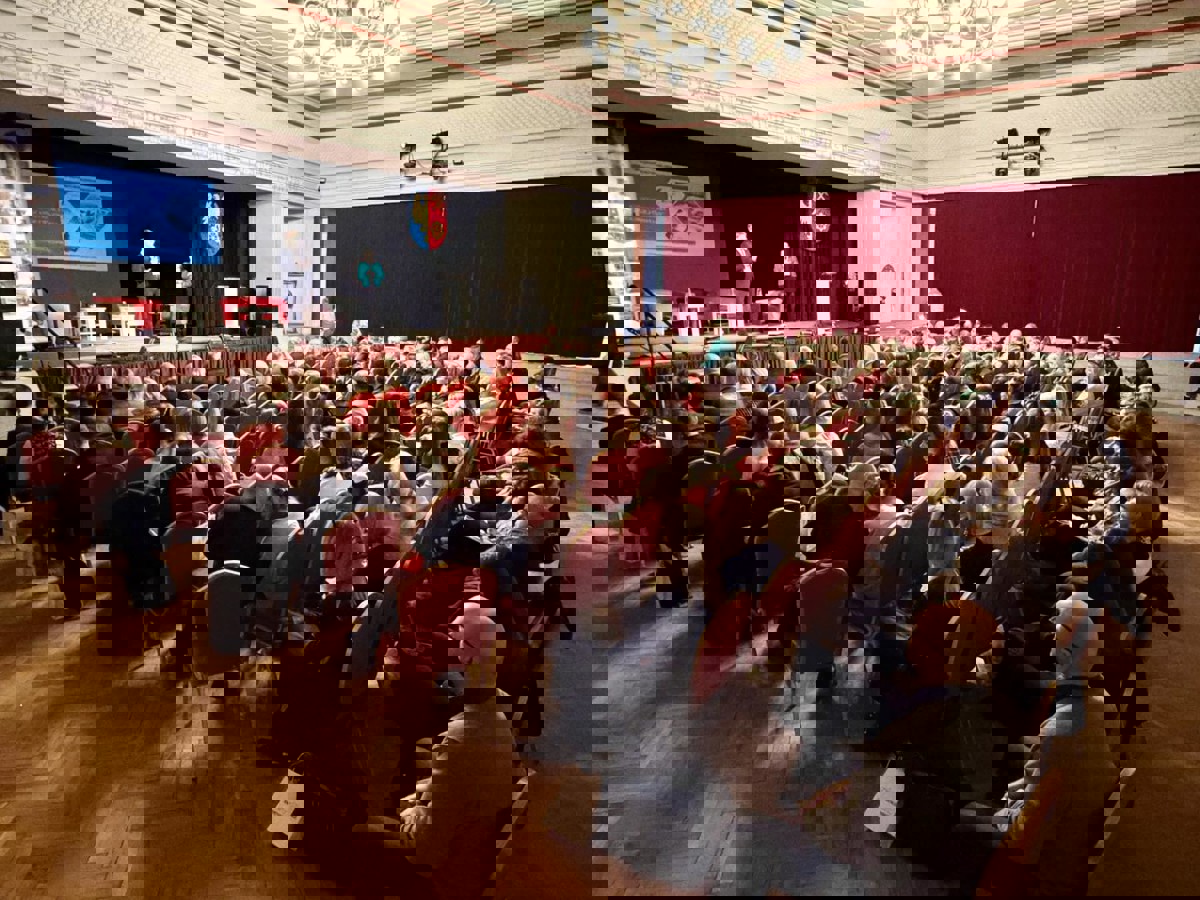 Konferencja oświatowa.jpg