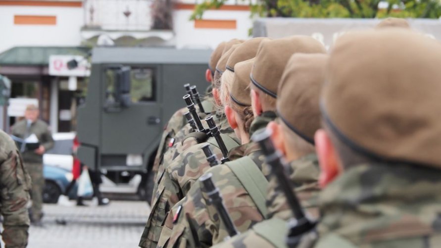 żołnierze ilustracyjne.jpg