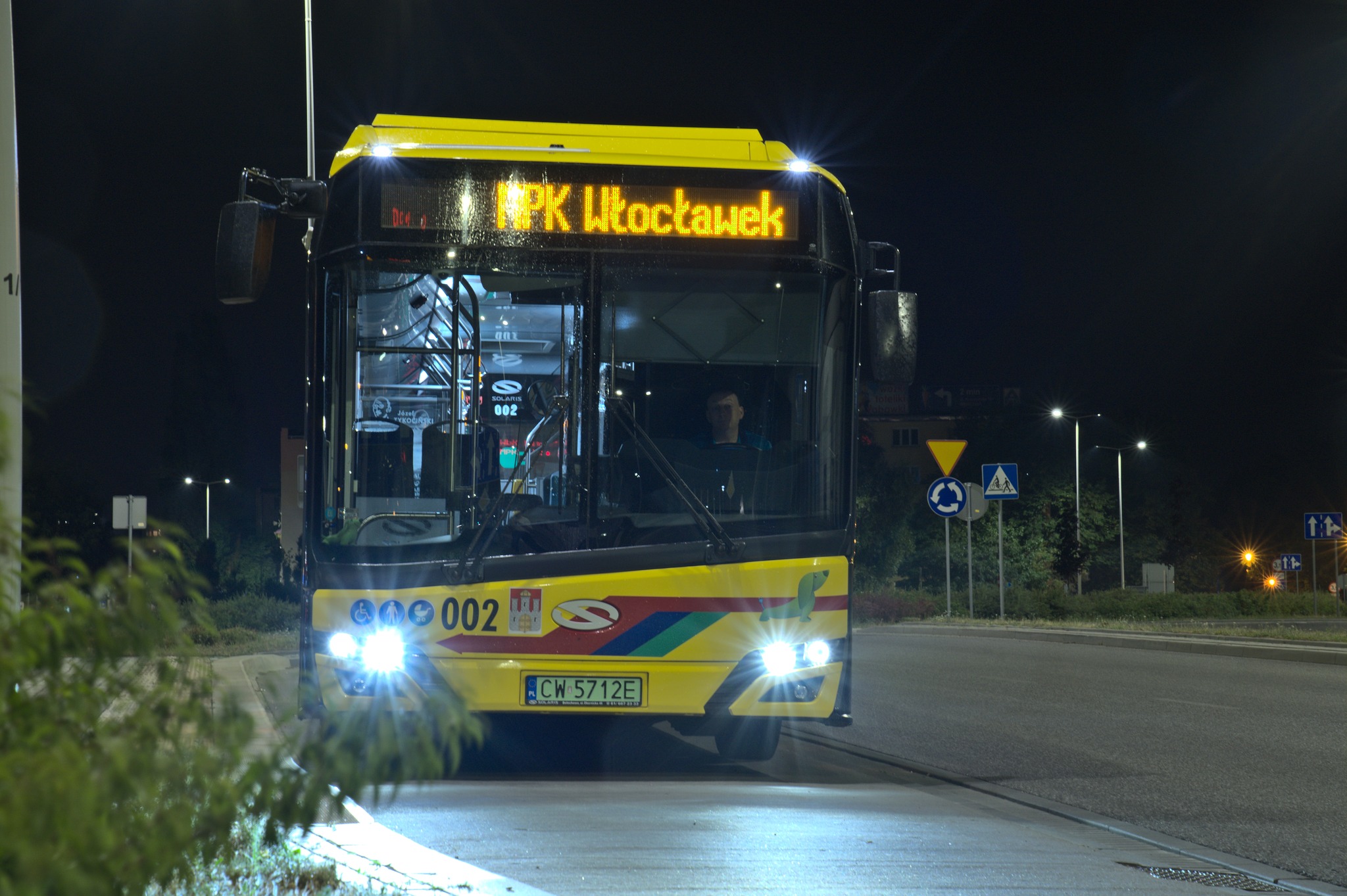 autobus mpk wieczór.jpg