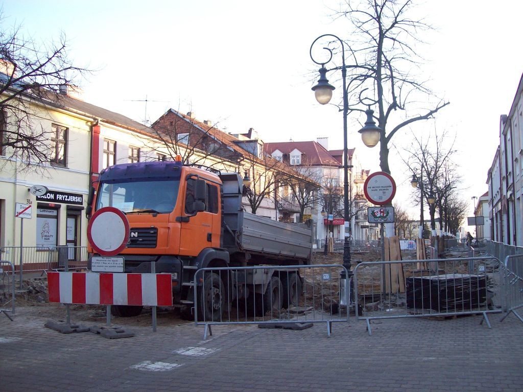 wonerf 3maja budowa marzecok.jpg